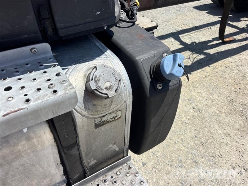 Freightliner M2 106 Cabinas