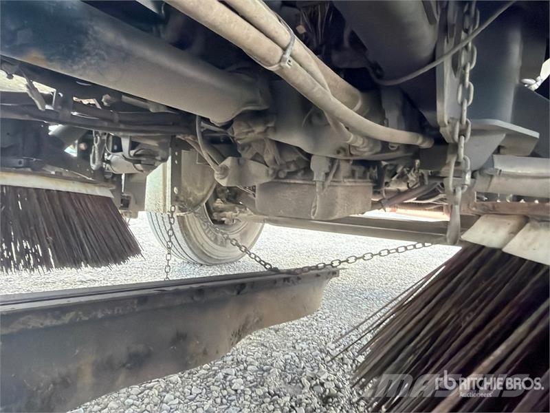 Freightliner M2 106 Камиони за почистване