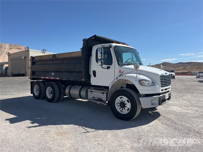 Freightliner M2 106 Kiper kamioni