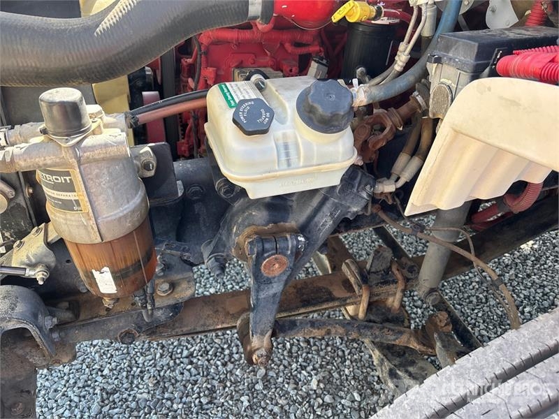 Freightliner M2 106 2000 gal 4x2 Water Truck Water tankwagens