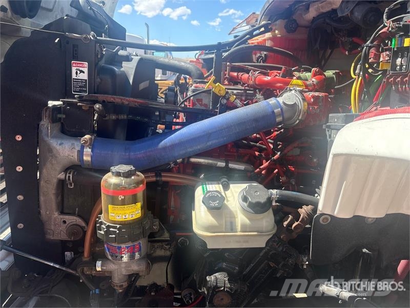 Freightliner M2 106 2000 gal 4x2 Water Truck Tovornjaki za vodo