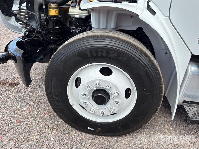 Freightliner M2 106 2000 gal 4x2 Water Truck Water bowser