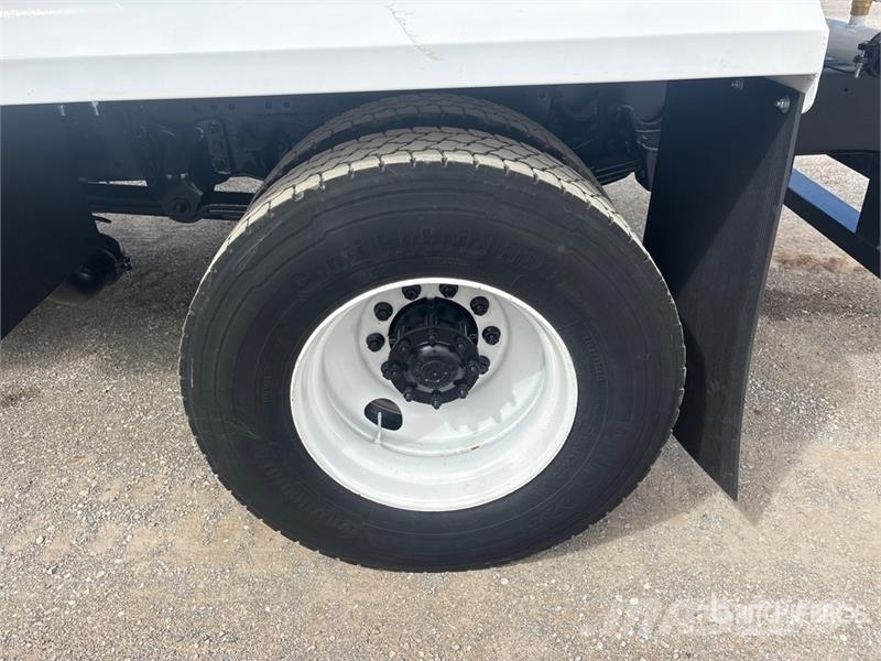 Freightliner M2 106 2000 gal 4x2 Water Truck Tovornjaki za vodo