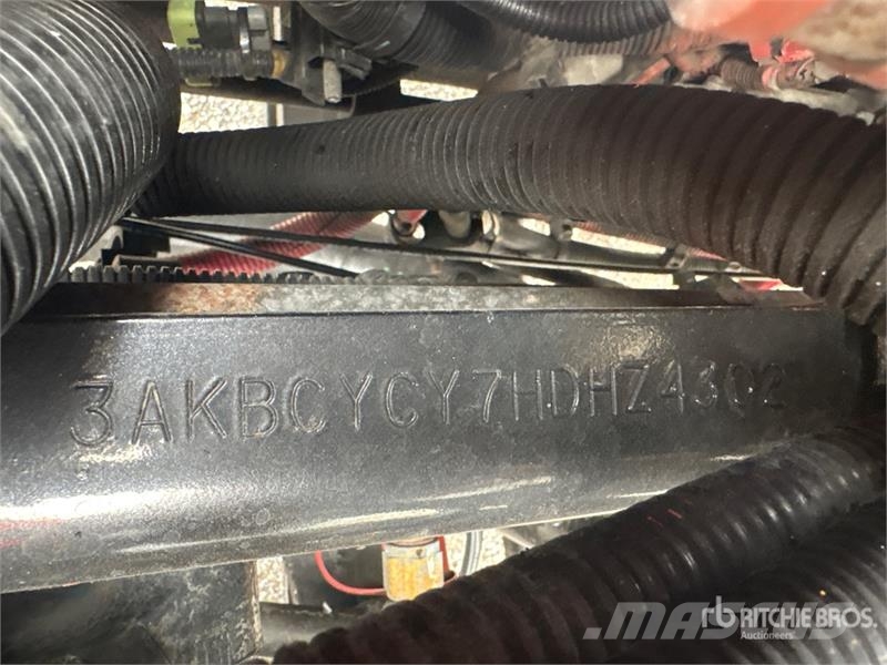 Freightliner M2 106 2000 gal 4x2 Water Truck Tovornjaki za vodo