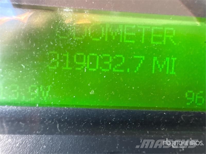 Freightliner M2 106 2000 gal 4x2 Water Truck Tovornjaki za vodo