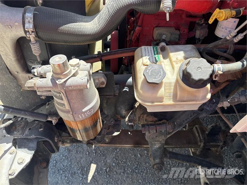 Freightliner M2 106 2000 gal 4x2 Water Truck صهاريج مياه