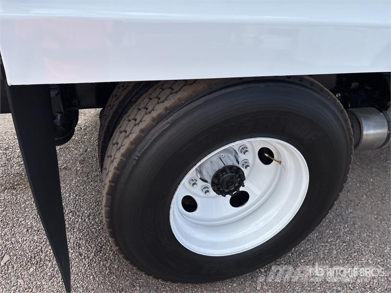Freightliner M2 106 2000 gal 4x2 Water Truck Water bowser