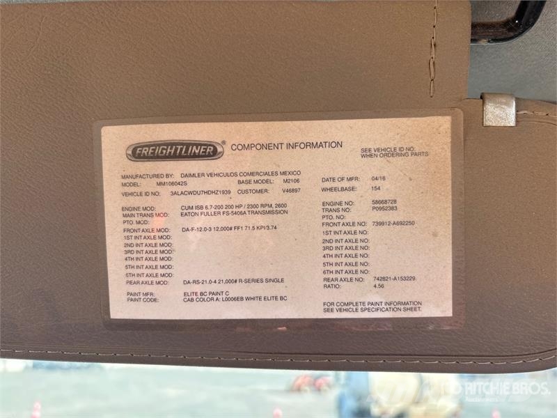 Freightliner M2 106 2000 gal 4x2 Water Truck Water tankwagens