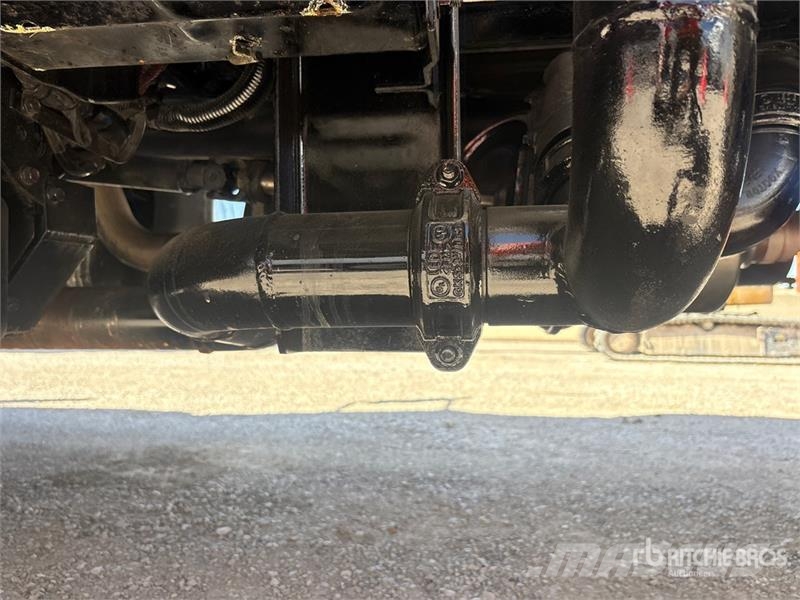 Freightliner M2 106 4000 gal 6x4 Water Truck Tovornjaki za vodo