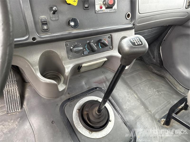 Freightliner M2 106 4x2 Rollback Truck Pagalbos kelyje automobiliai