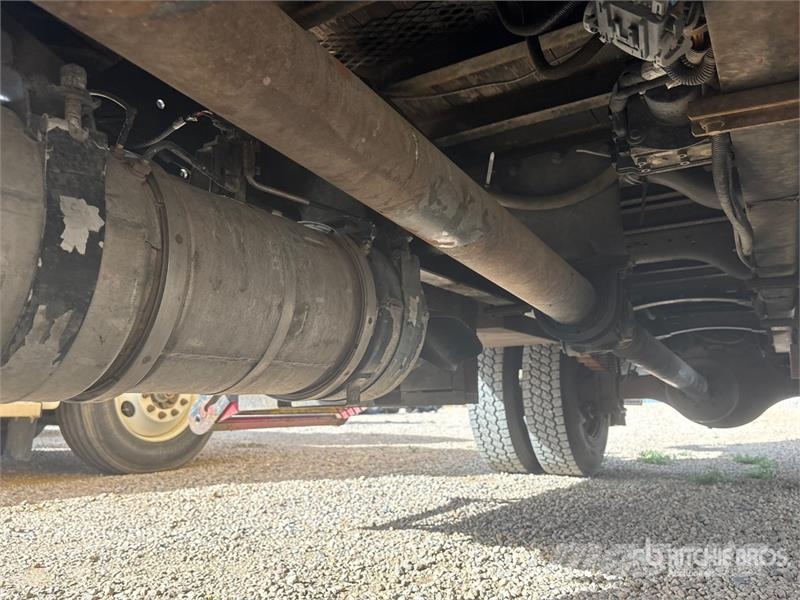 Freightliner M2 106 4x2 Service Truck Veicoli municipali