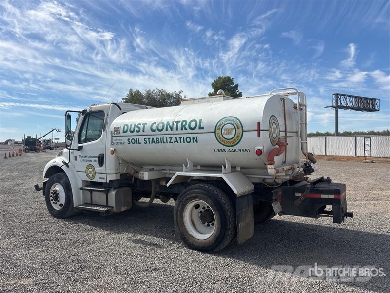 Freightliner M2 106 4x2 Water Truck Cisterny na vodu