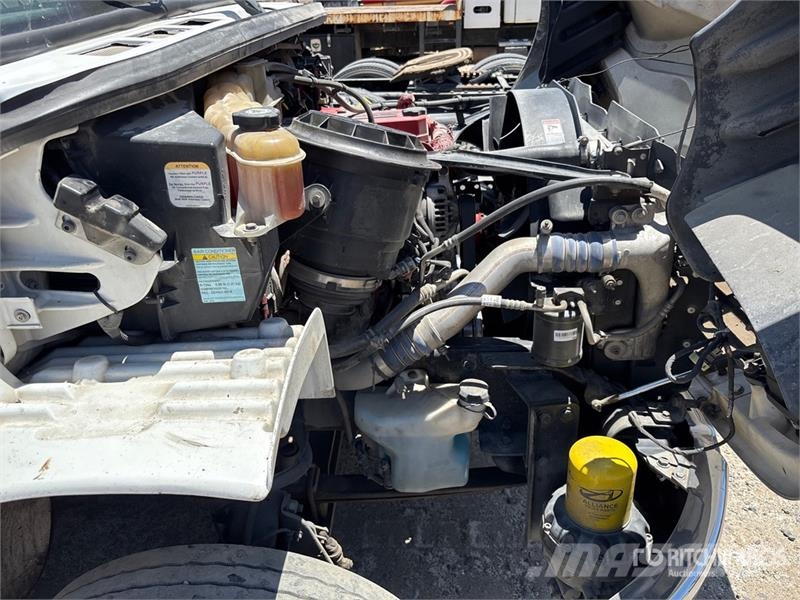 Freightliner M2 106 4x2 Extended Cab Rollback Truck Recovery vehicles