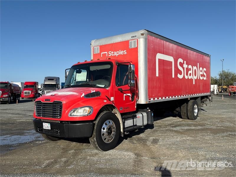 Freightliner M2 106 4x2 Van Truck Fast kasse