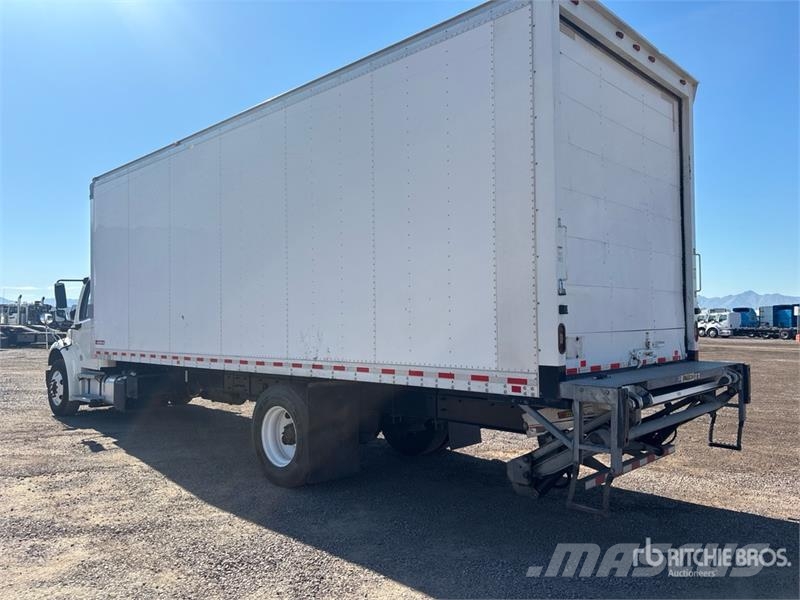 Freightliner M2 106 4x2 Van Truck شاحنات ذات هيكل صندوقي