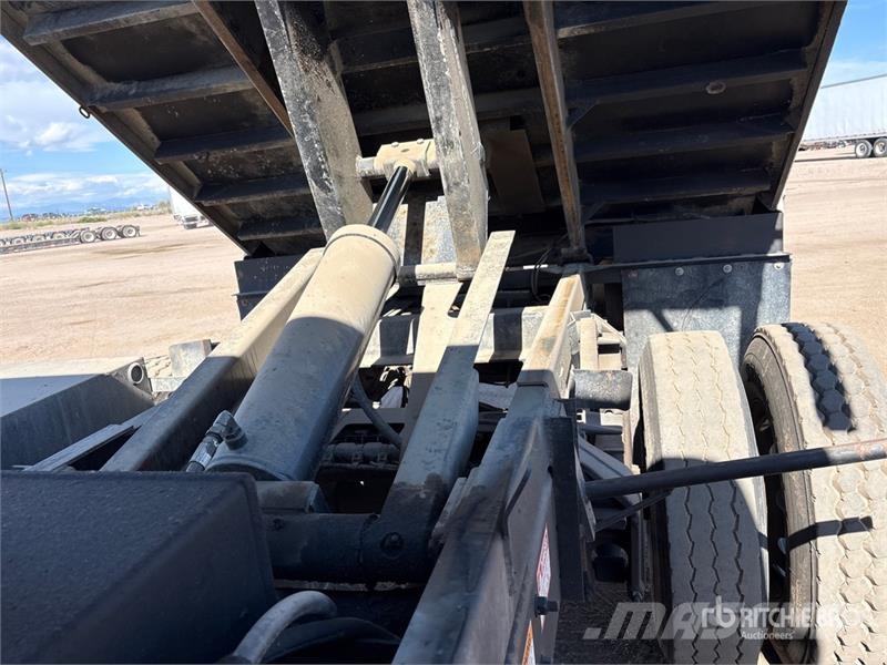 Freightliner M2 106 4x2 S/A Dump Truck Kiper tovornjaki
