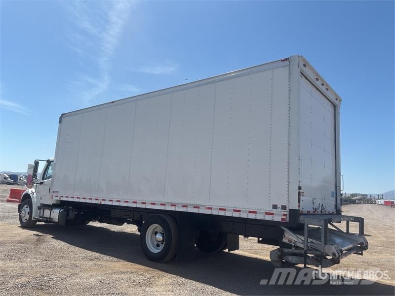 Freightliner M2 106 4x2 Van Truck Sunkvežimiai su dengtu kėbulu