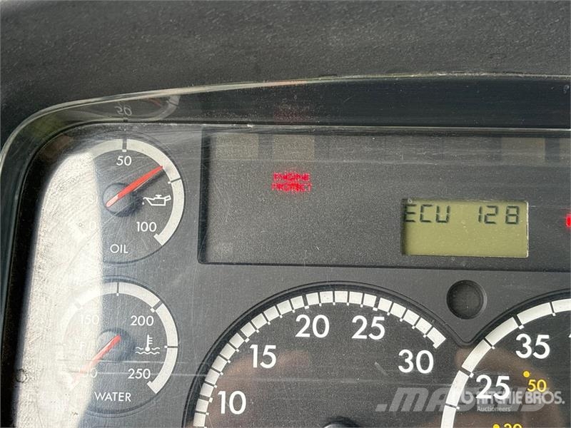 Freightliner M2 106 4x2 Rollback Truck Pagalbos kelyje automobiliai