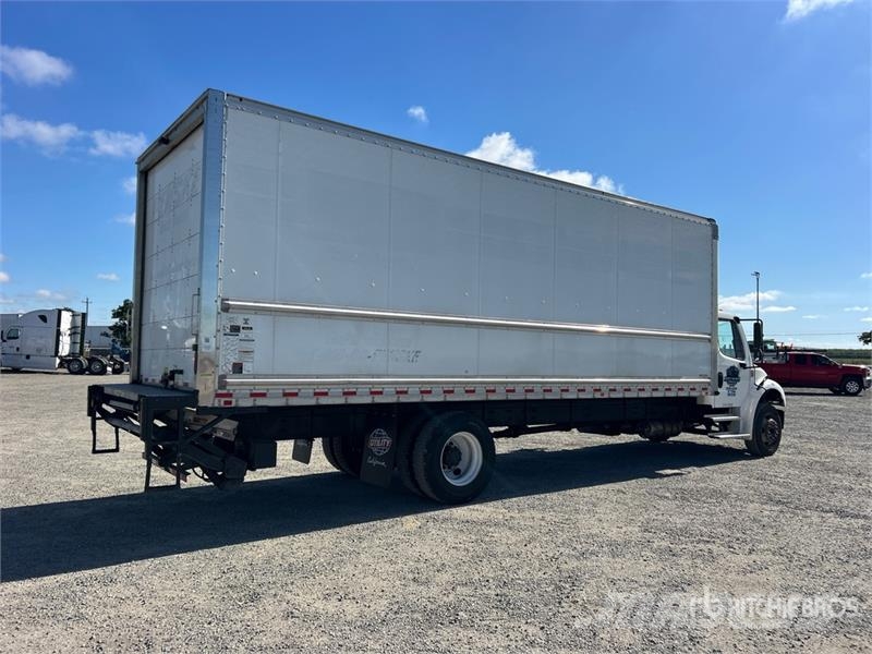 Freightliner M2 106 4x2 Van Truck شاحنات ذات هيكل صندوقي