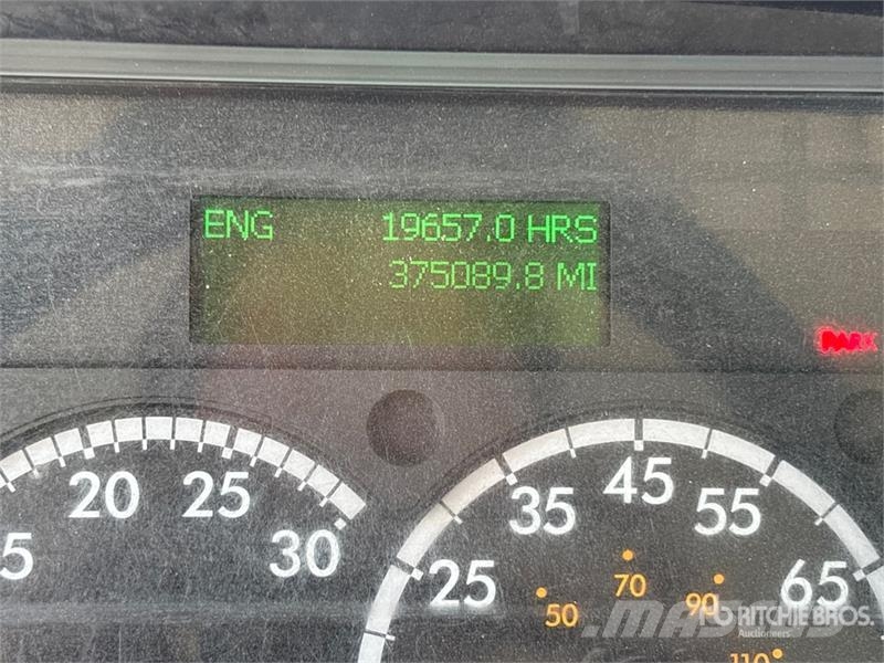 Freightliner M2 106 4x2 Extended Cab Rollback Truck Recovery vehicles