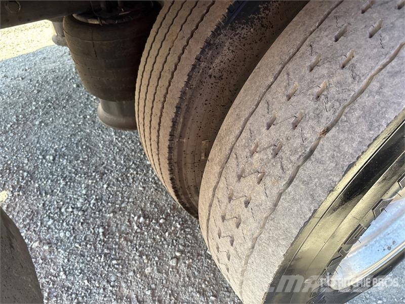 Freightliner M2 106 4x2 Rollback Truck Hinausautot