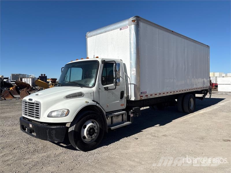 Freightliner M2 106 4x2 Moving Van Truck Camiões de caixa fechada