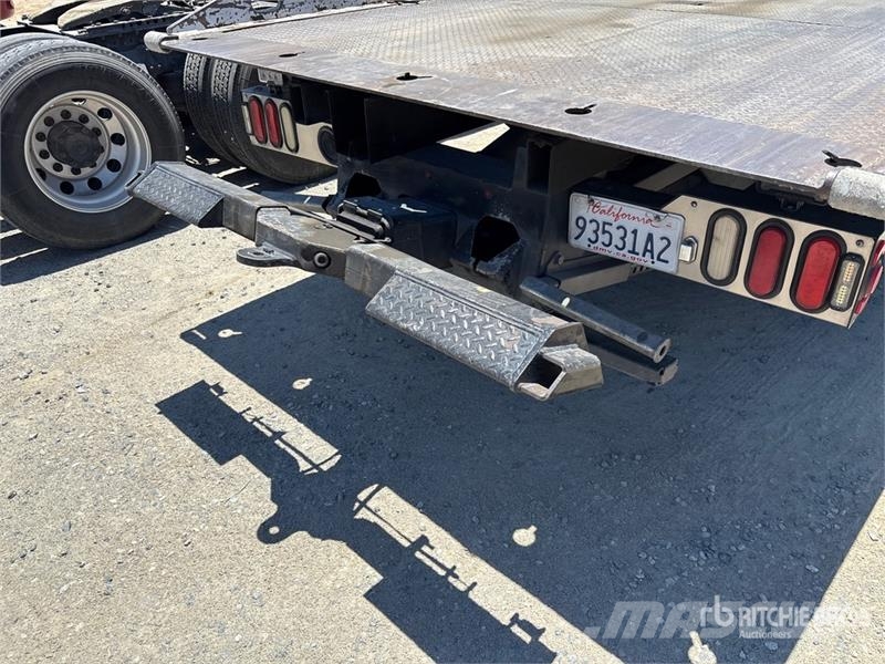 Freightliner M2 106 4x2 Extended Cab Rollback Truck Recovery vehicles