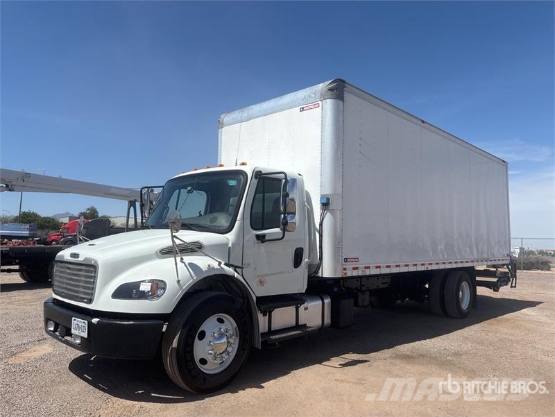 Freightliner M2 106 4x2 Van Truck Sunkvežimiai su dengtu kėbulu