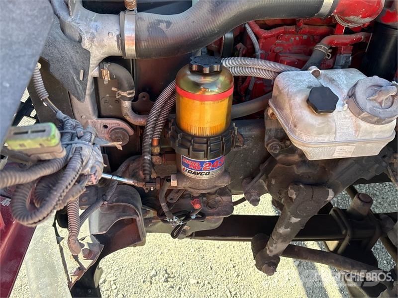 Freightliner M2 106 4x2 Van Truck Грузовики-Фургоны