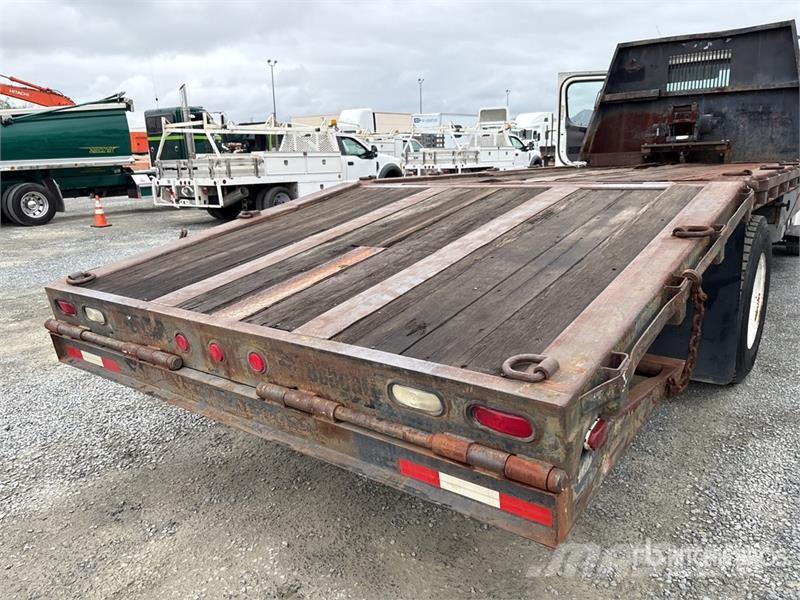 Freightliner M2 106 4x2 Rollback Truck Pagalbos kelyje automobiliai