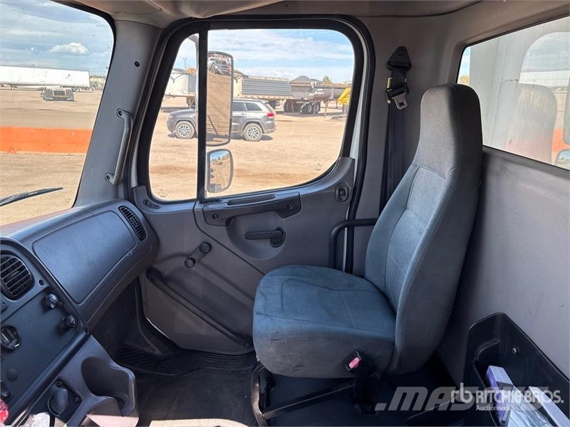 Freightliner M2 106 4x2 S/A Dump Truck Kiper tovornjaki