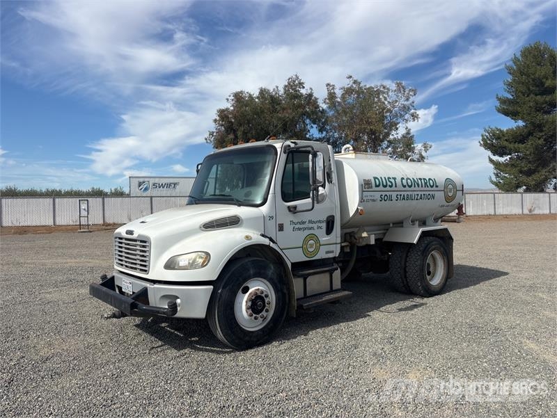 Freightliner M2 106 4x2 Water Truck Cisterny na vodu