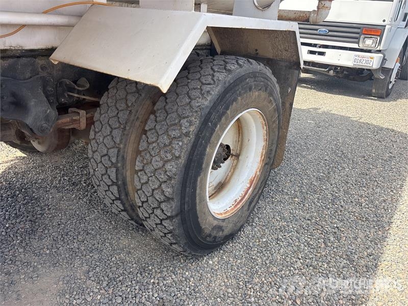 Freightliner M2 106 4x2 Water Truck Cisterny na vodu