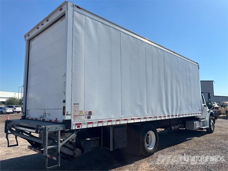 Freightliner M2 106 4x2 Van Truck شاحنات ذات هيكل صندوقي