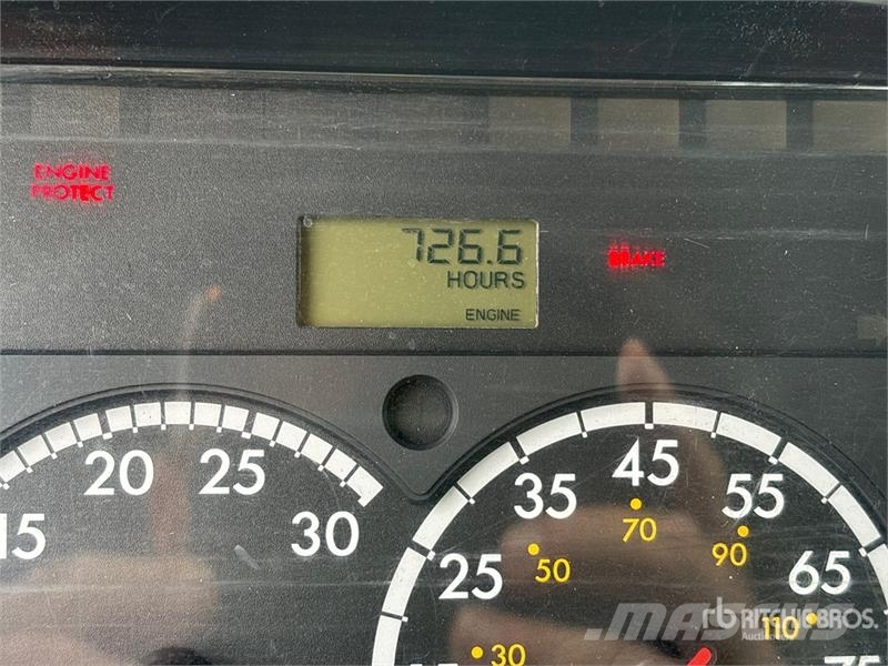 Freightliner M2 106 4x2 Rollback Truck Pagalbos kelyje automobiliai