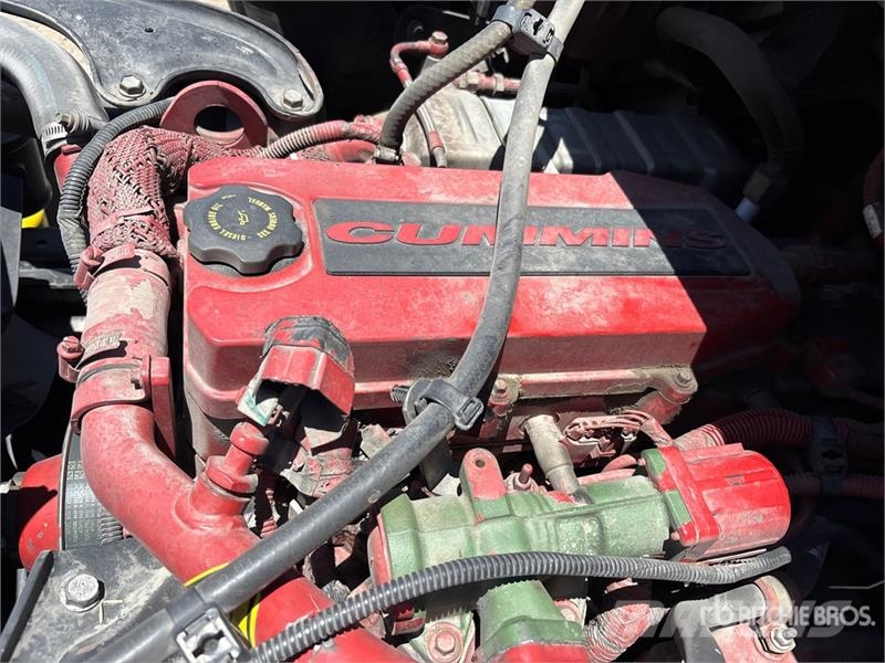 Freightliner M2 106 4x2 Extended Cab Rollback Truck Recovery vehicles