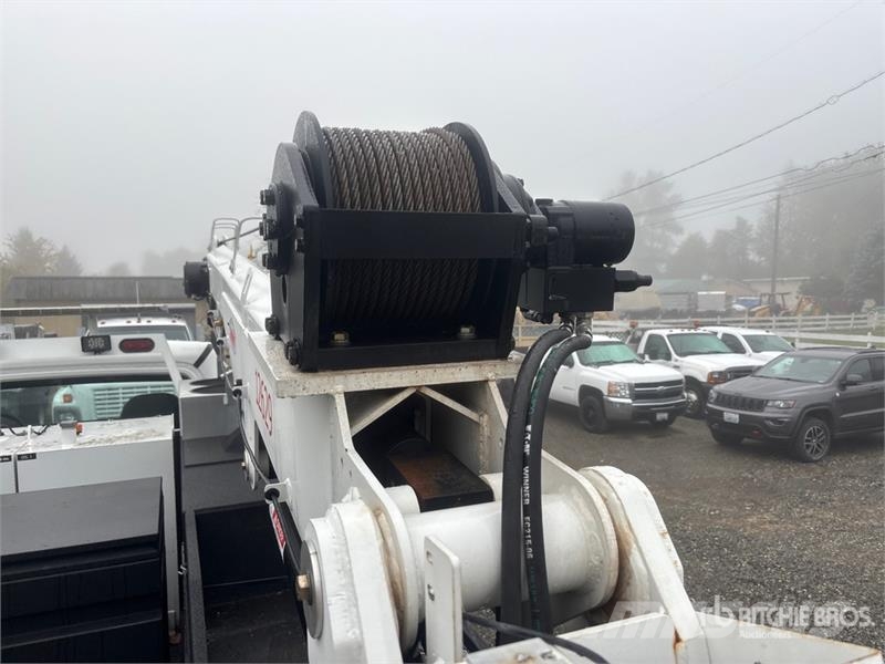 Freightliner M2 106 4x2 Service Truck Tienhoitoautot