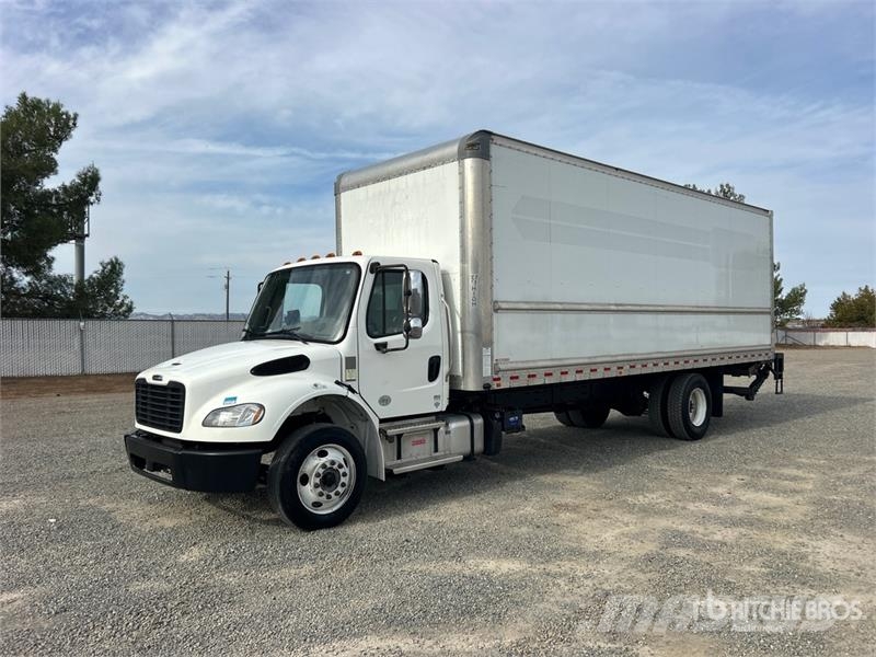 Freightliner M2 106 4x2 Van Truck 貨箱式卡車