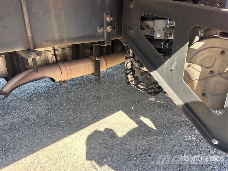Freightliner M2 106 4x2 Van Truck Sanduk kamioni