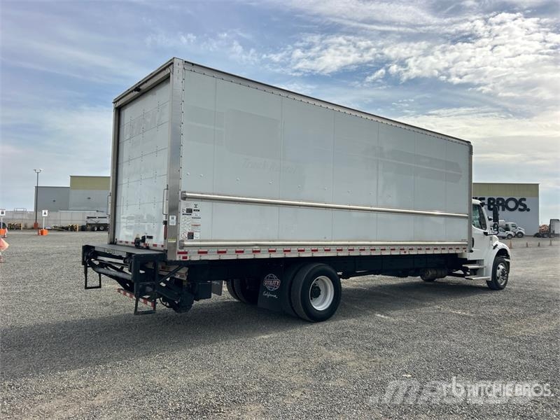 Freightliner M2 106 4x2 Van Truck 貨箱式卡車