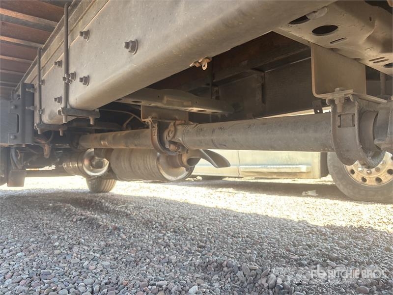 Freightliner M2 106 4x2 Van Truck Sunkvežimiai su dengtu kėbulu