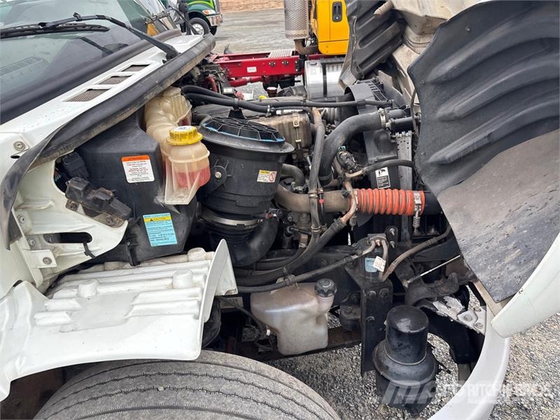 Freightliner M2 106 4x2 Service Truck Visuotinės / bendrosios paskirties automobiliai