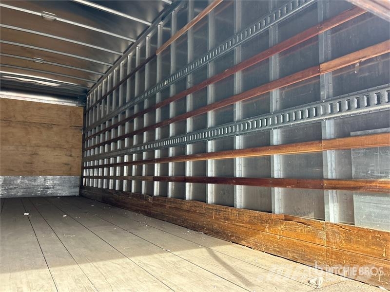 Freightliner M2 106 4x2 Van Truck Camiones caja cerrada