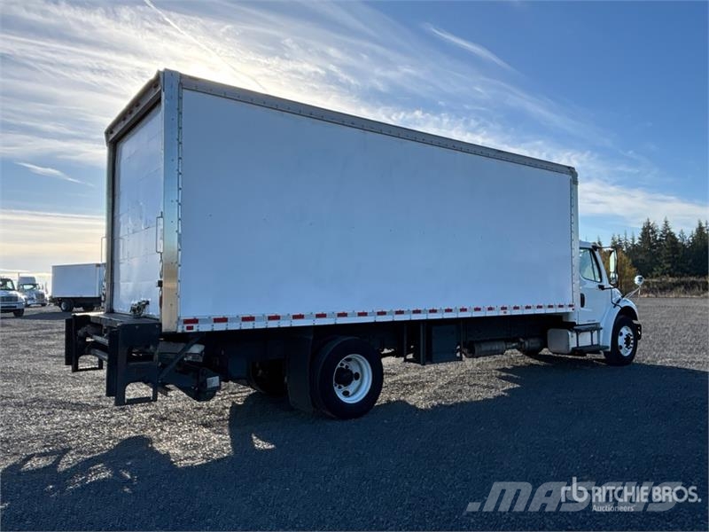 Freightliner M2 106 4x2 Van Truck Furgons