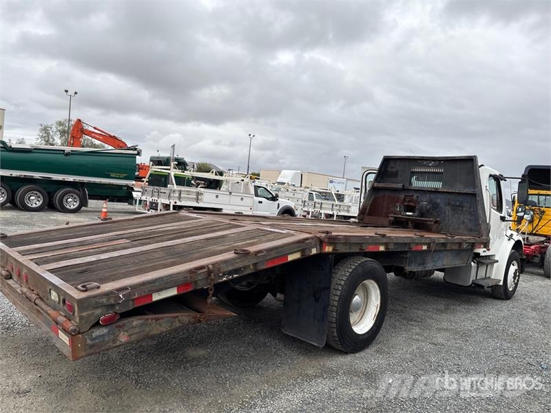 Freightliner M2 106 4x2 Rollback Truck Pagalbos kelyje automobiliai