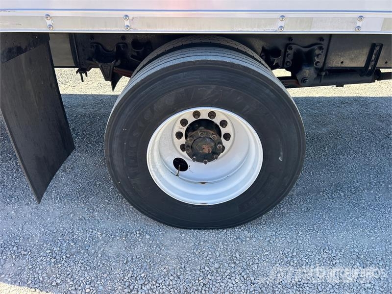 Freightliner M2 106 4x2 Van Truck Camiones caja cerrada