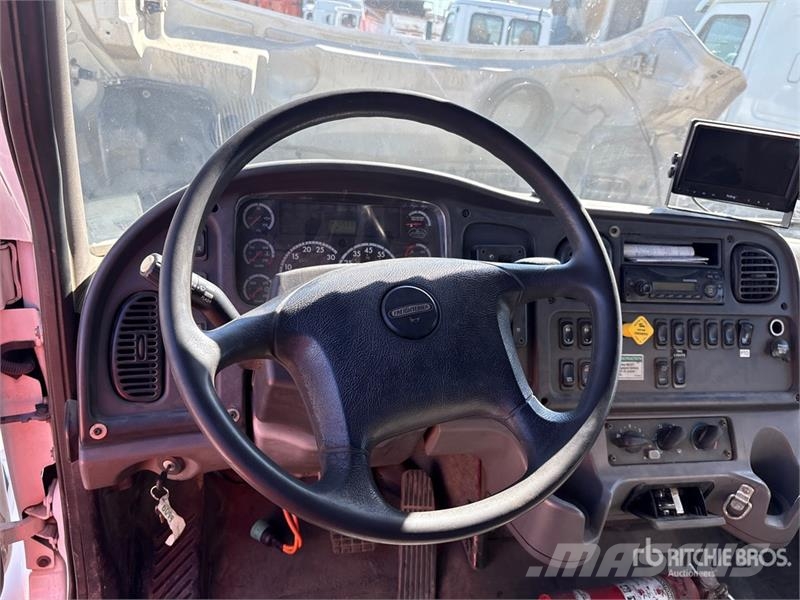 Freightliner M2 106 4x2 Service Truck Onderhoud voertuigen