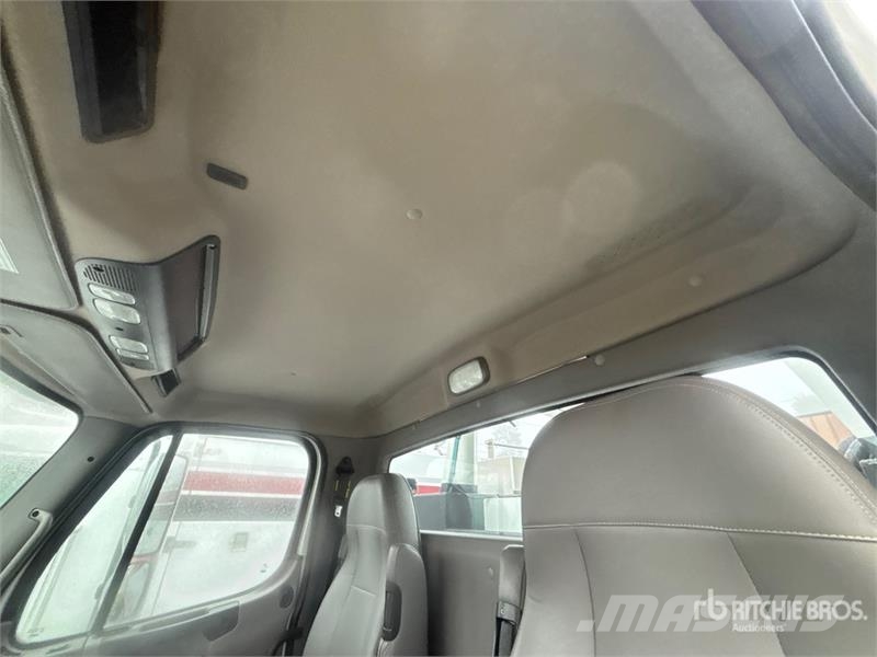 Freightliner M2 106 4x2 Service Truck Onderhoud voertuigen