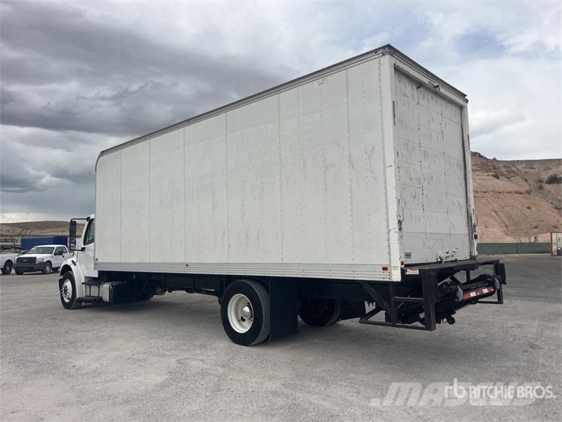 Freightliner M2 106 4x2 Moving Van Truck Umpikorikuorma-autot