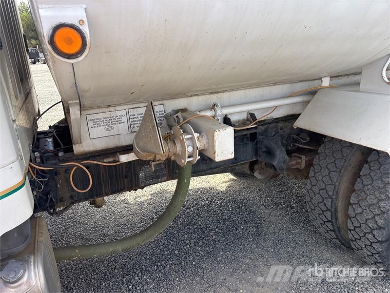 Freightliner M2 106 4x2 Water Truck Cisterny na vodu